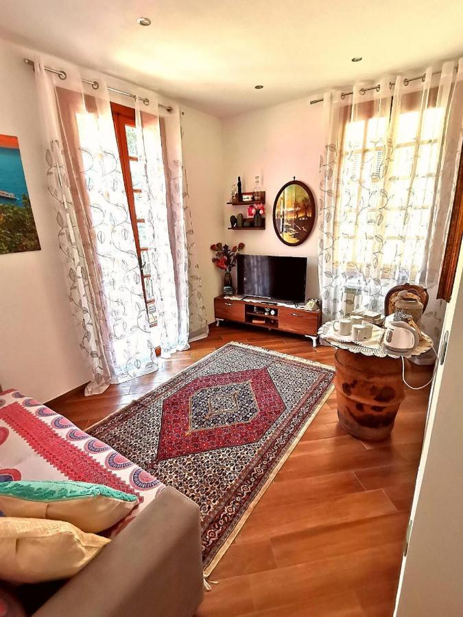 Appartamento Linda A Pochi Passi Dal Mare - 011030-Lt-0357 베르나차 외부 사진