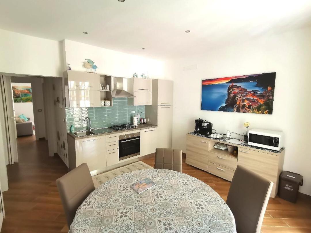 Appartamento Linda A Pochi Passi Dal Mare - 011030-Lt-0357 베르나차 외부 사진